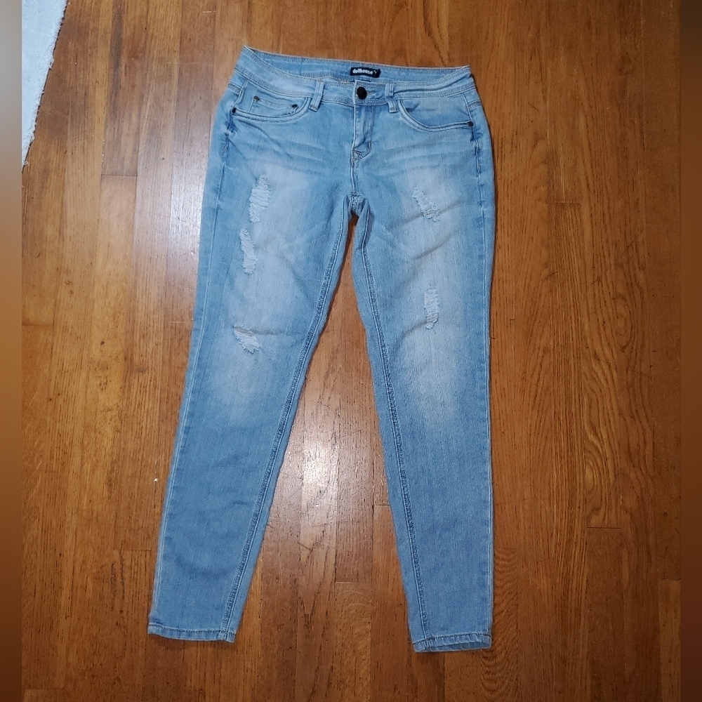 Dollhouse Charley Skinny Jeans